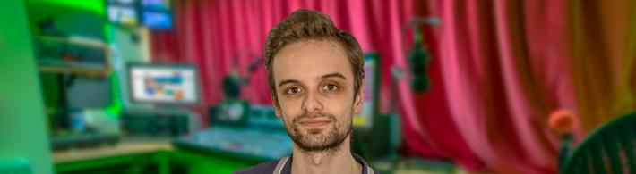 Presenter Harry McNaughton Harry McNaughton's Picture